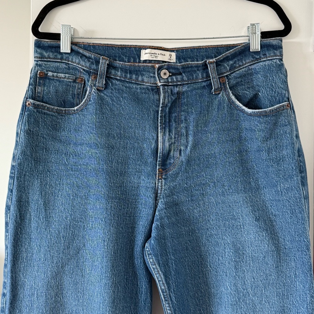 Abercrombie & Fitch Women’s Curve Love Low Rise Baggy Jean, 29 Long - Picture 3 of 8